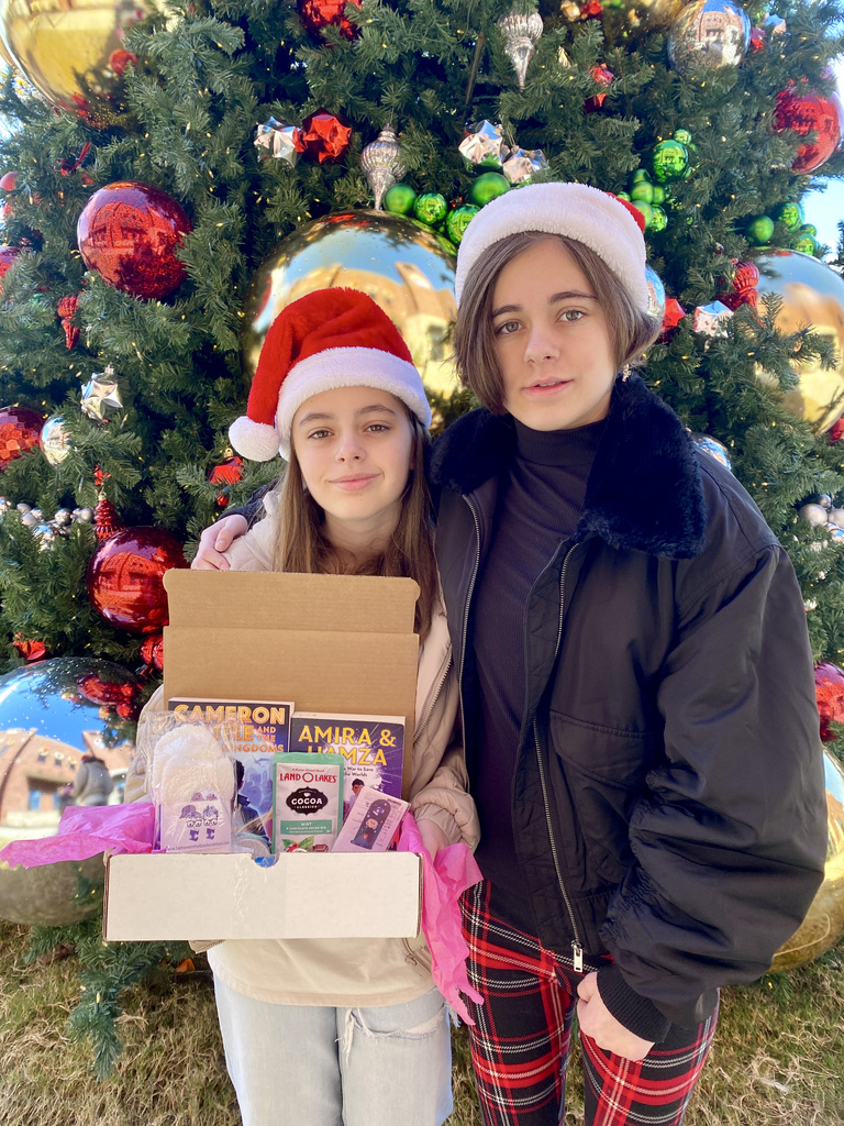 Between the bookends book box review