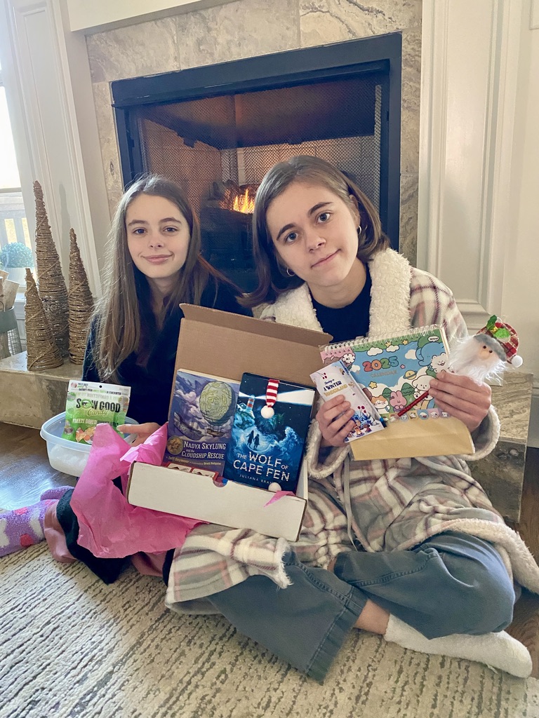 BeTWEEN the Bookends: December Box: “Reading in a Winter Wonderland” | Book Box Review